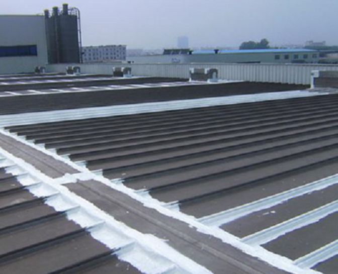 西城彩钢瓦屋面漏水问题只有好的防水系统能够解决